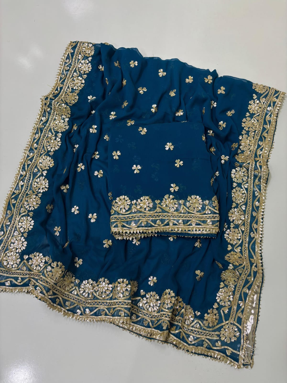 E I D C O L L E C T I O N